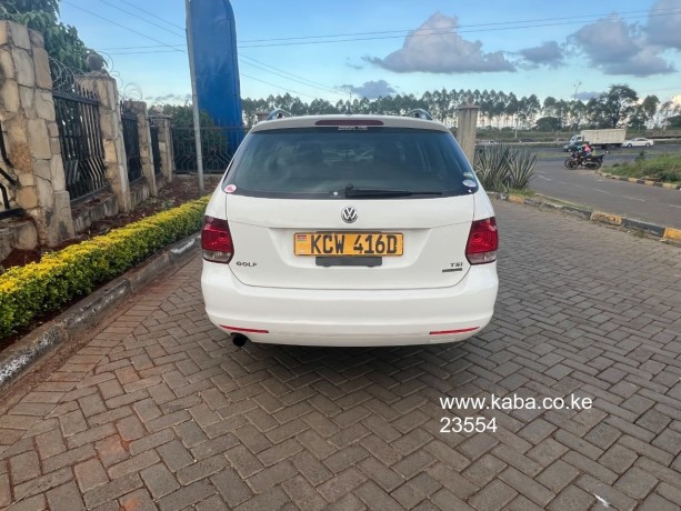 vw-golf-variant-2012-big-3