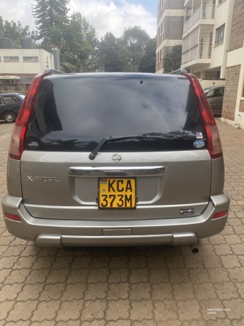 nissan-x-trail-t30-big-1