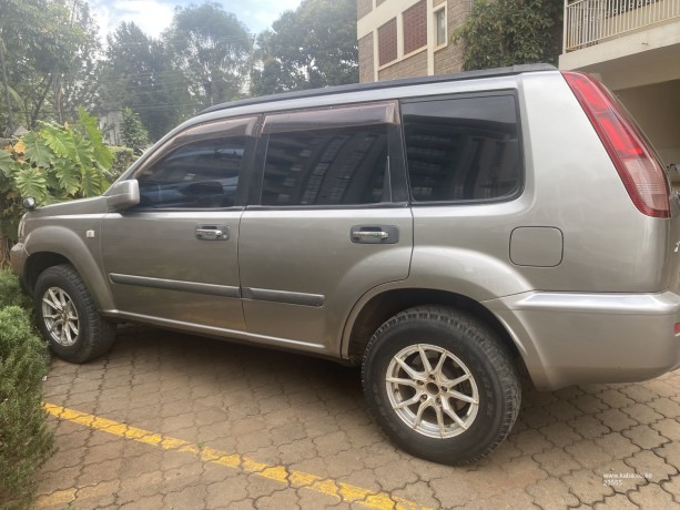 nissan-x-trail-t30-big-0