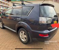 2009-mitsubishi-outlander-for-sale-small-0