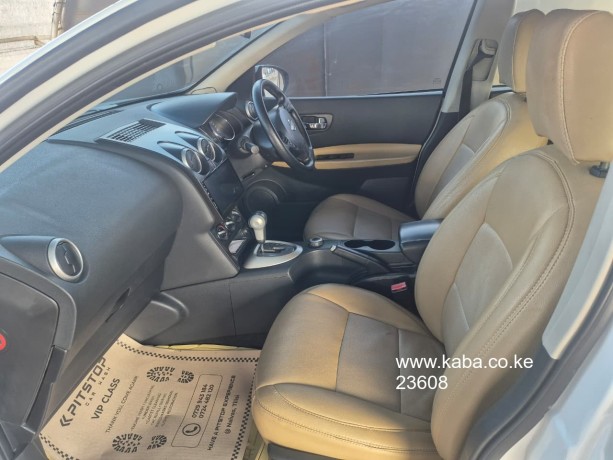 for-sale-nissan-qashqai2-the-perfect-7-seater-family-ride-big-3