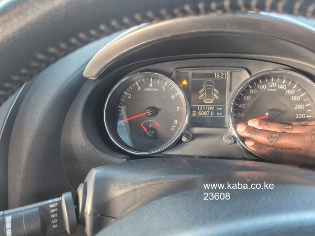 for-sale-nissan-qashqai2-the-perfect-7-seater-family-ride-big-1