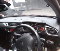 citroen-ds3-2011-04-16-thp-16v-sport-ch-3dr-small-6