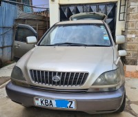 2000-toyota-harrier-small-1