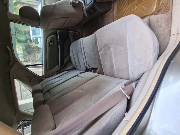 2000-toyota-harrier-big-5