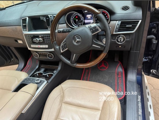 mercedes-benz-gl-350-2015-bluetec-diesel-7-seater-big-8