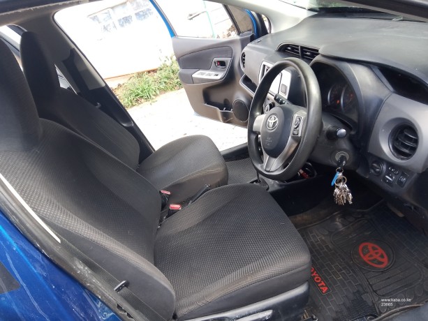 toyota-vitz-1300cc-2014-big-5