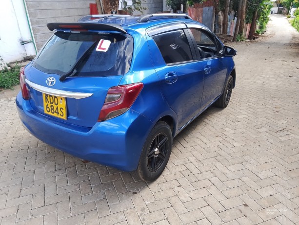 toyota-vitz-1300cc-2014-big-3