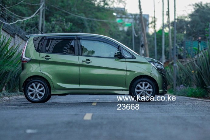 nissan-dayz-highway-star-2018-kdw-650cc-petrolgreen-colour360-cameracollission-control-big-2