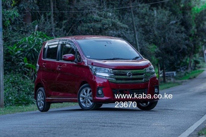 nissan-dayz-highway-star-2018-kdw-650cc-petrolwine-red-colour360-cameracollission-control-big-0