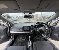 honda-insight-sport-small-2