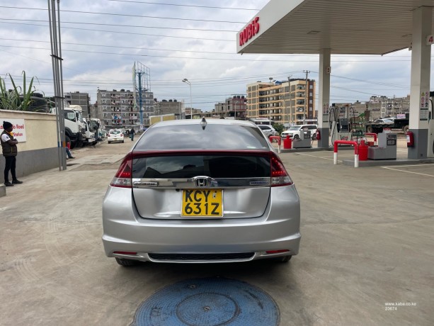 honda-insight-sport-big-6