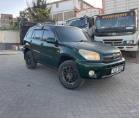 toyota-rav-4-small-0