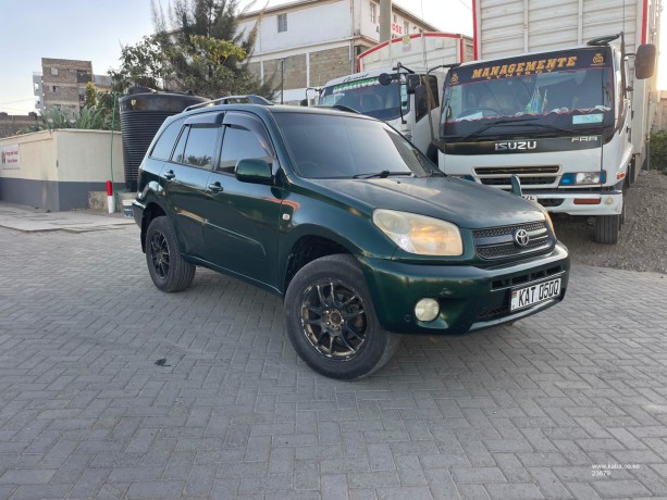toyota-rav-4-big-0