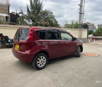 2011-nissan-note-small-6