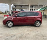 2011-nissan-note-small-1