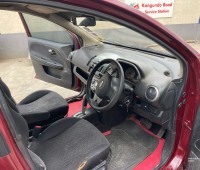 2011-nissan-note-small-2