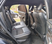 2014-toyota-harrier-small-4