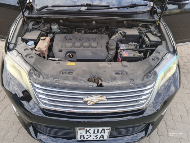 2014-toyota-harrier-big-9