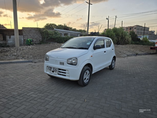 2017-suzuki-alto-big-1