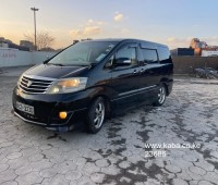toyota-alphard-small-1