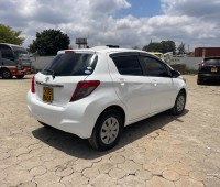 2013-toyota-vitz-small-4