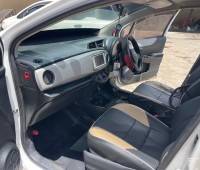 2013-toyota-vitz-small-3