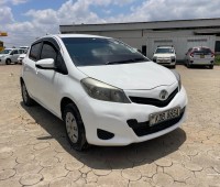 2013-toyota-vitz-small-0