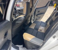 2013-toyota-vitz-small-5