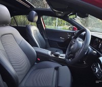 2019-mercedes-a180-sunroof-10k-mileage-small-6