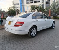 mercedes-benz-c200-small-7