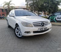 mercedes-benz-c200-small-1