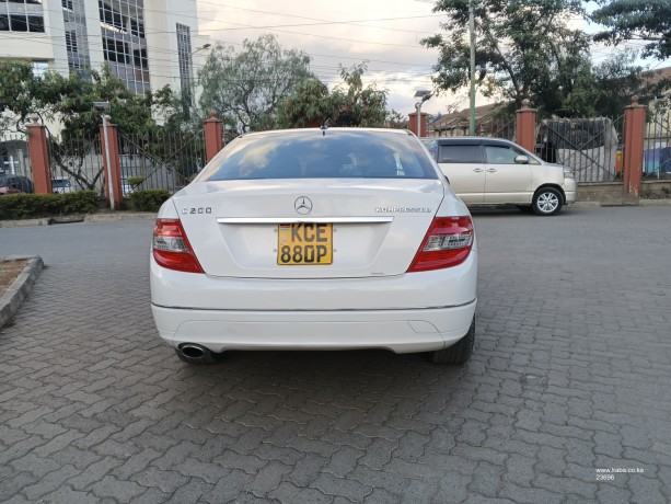 mercedes-benz-c200-big-8