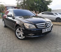 mercedes-benz-c200-small-0