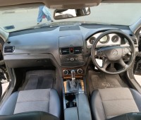 mercedes-benz-c200-small-2
