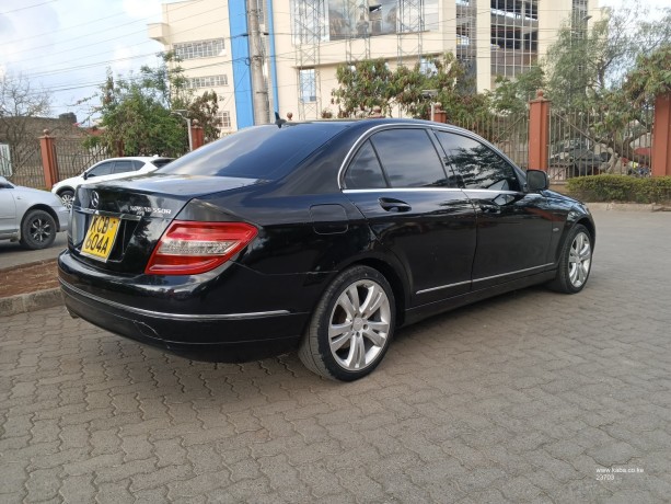 mercedes-benz-c200-big-5