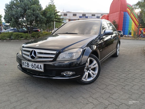 mercedes-benz-c200-big-1