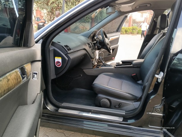 mercedes-benz-c200-big-3