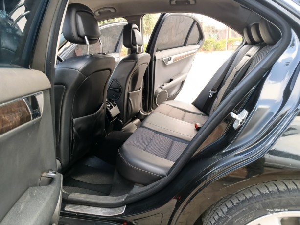 mercedes-benz-c200-big-4