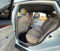 nissan-sylphy-small-4