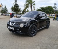 2017-nissan-juke-small-0