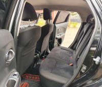 2017-nissan-juke-small-3