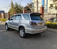 2003-toyota-harrier-small-4