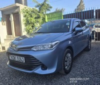 toyota-fielder-hybrid-small-1