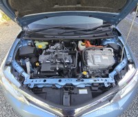 toyota-fielder-hybrid-small-8