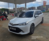 2017-toyota-fielder-small-1