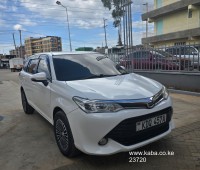 2017-toyota-fielder-small-0