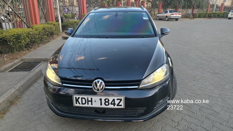 volkswagen-golf-variant-big-4