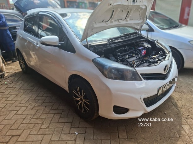 toyota-vitz-1300cc-big-0