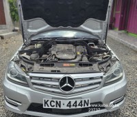 mercedes-benz-c200-small-5